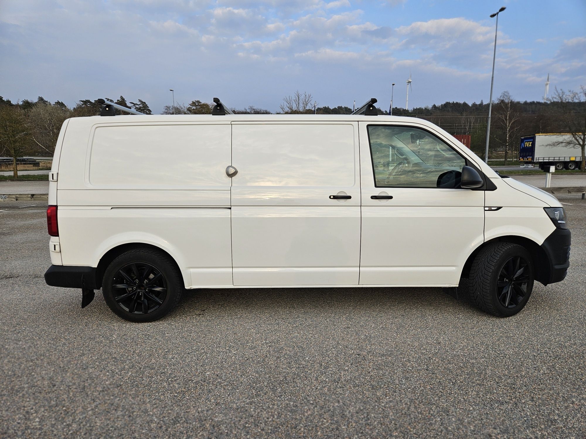 Volkswagen transporter T30 Long 2 0 TDI T6 *Webasto *Kamera *Tempomat