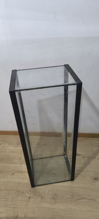 Vendo aquário sem tampas