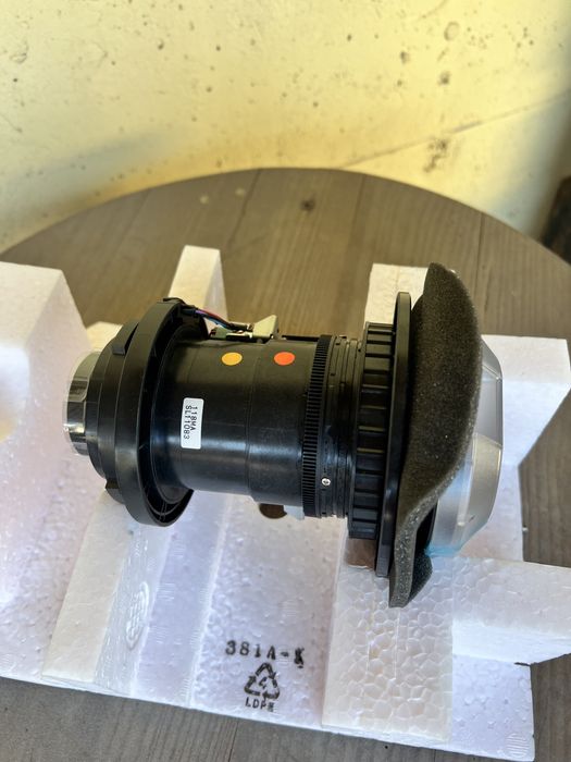 INFOTO OL-XL7100FR Short Zoom Lens