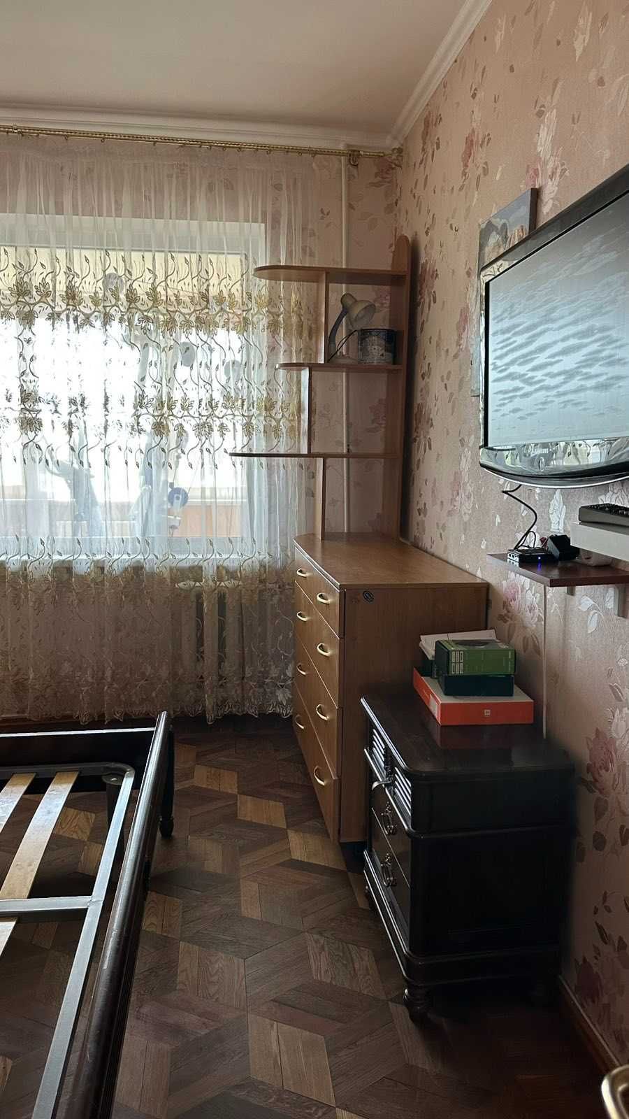 Сдам 3х ком. квартиру  Академика Глушко/ Королева
