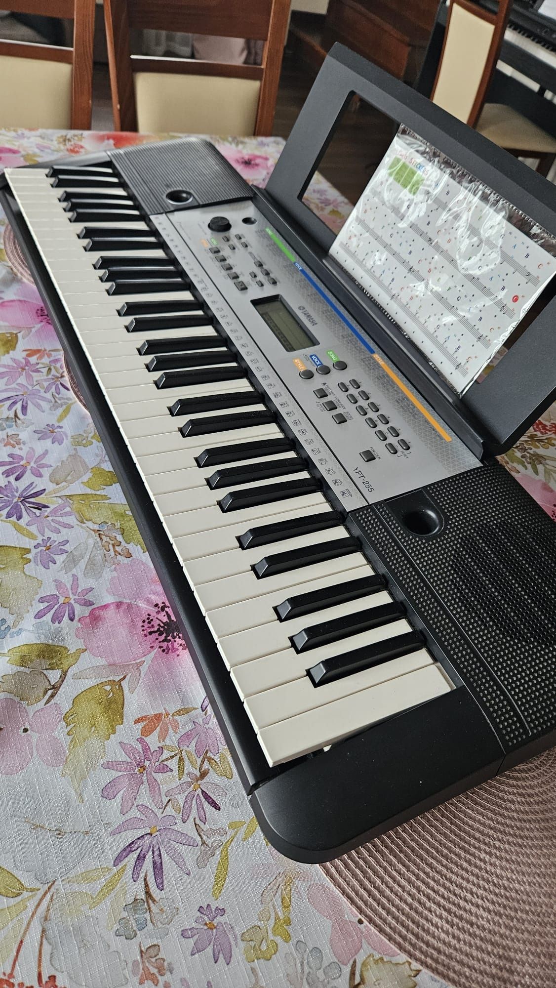Keyboard Yamaha YPT-255