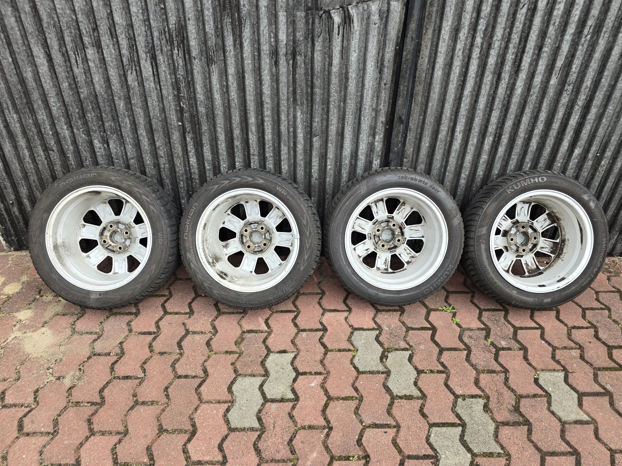 Felgi z oponami 185/55R15 Opel Tigra 4x100 Astra Combo Corsa Meriva