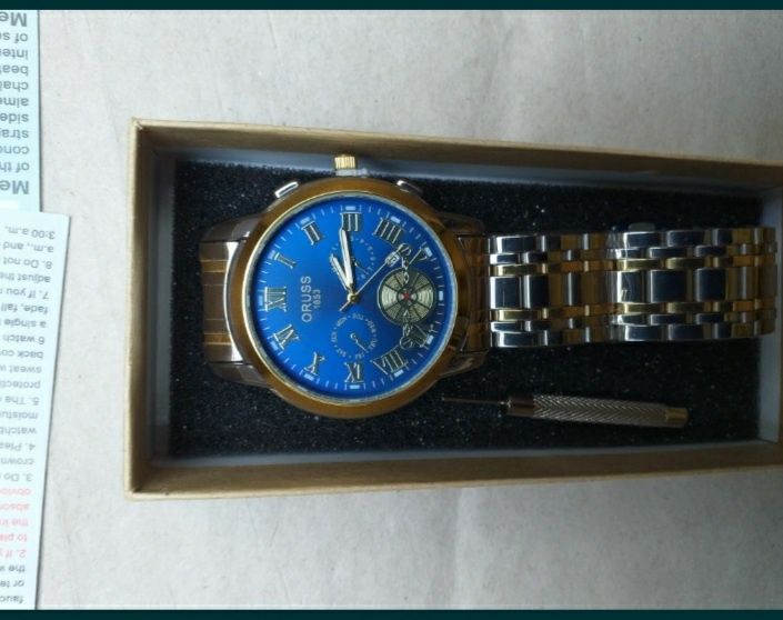 Nowy piękny klasyczny zegarek męski damski niebieski.