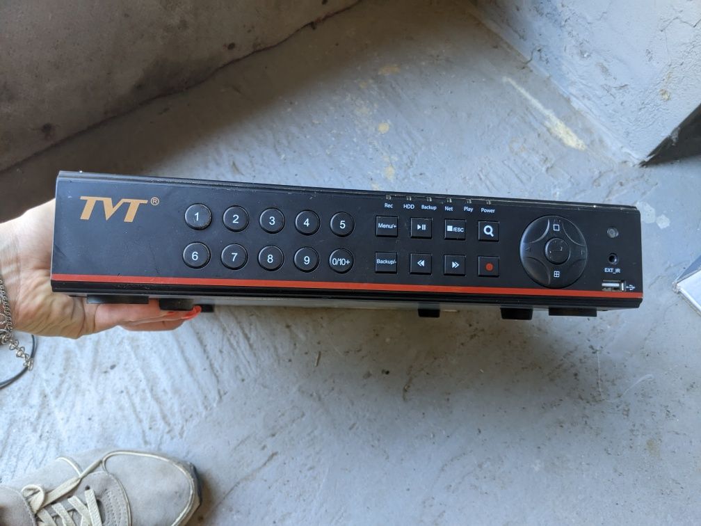 Видеорегистратор TVT TD-2704TS-PL