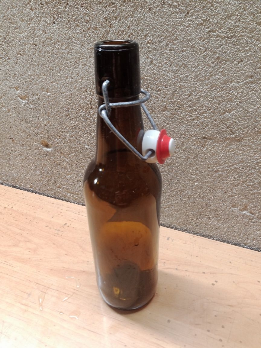 Butelka na piwo 500ml z kabłąkiem