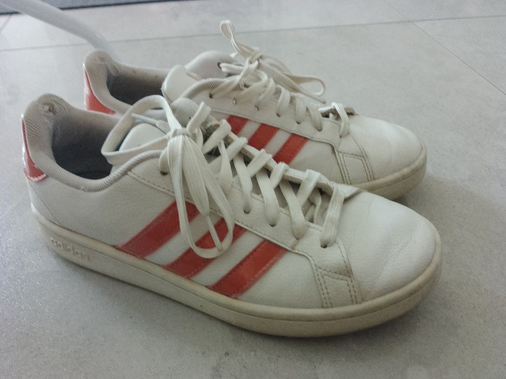 Adidas buty rozmiar 40 wkładka 25 cm