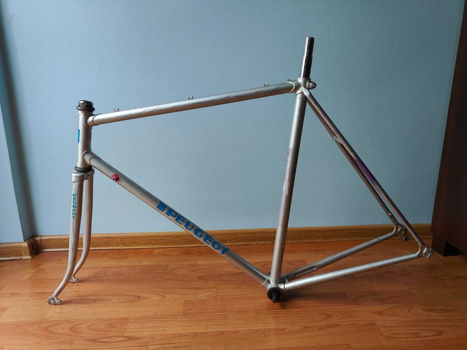 Peugeot rama szosowa