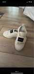 Sneakersy na rzepy