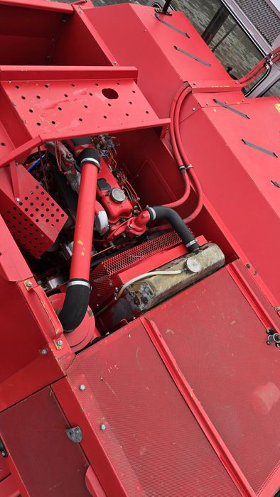 Комбайн масей фергусон MF20