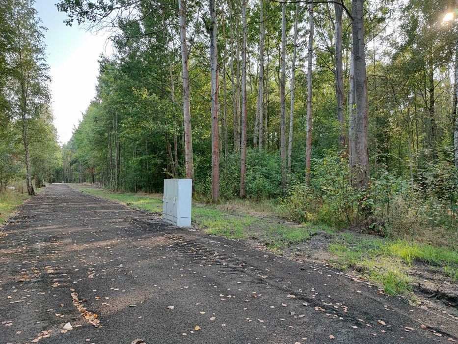 Sprzedam działkę rekreacyjno - budowlaną koło Radomska