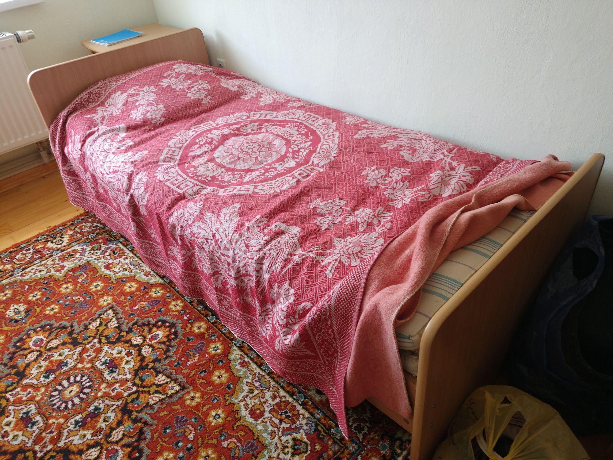 Ліжка для дачі, квартири