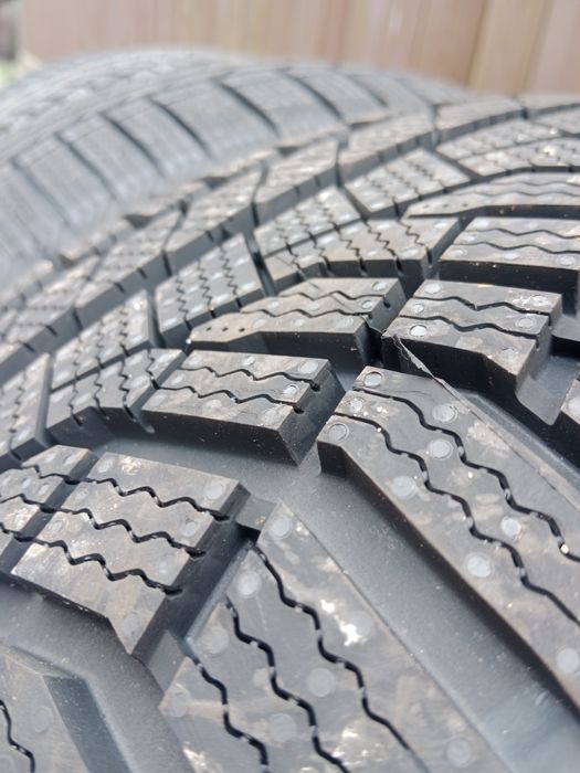 Nowe Opony 225/50 R17 Sailun