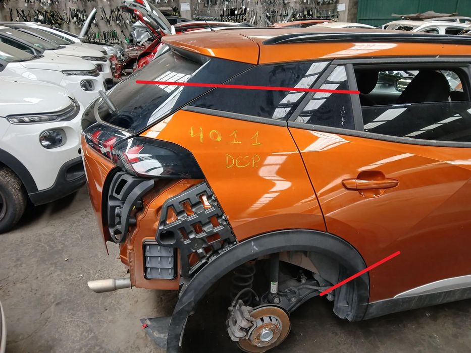 Painel trás direito PEUGEOT 2008 II (U_)