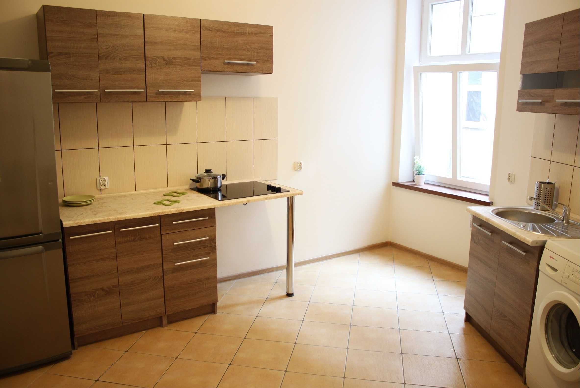 Duży pokój 1-osobowy w samym centrum 2 min od Warty