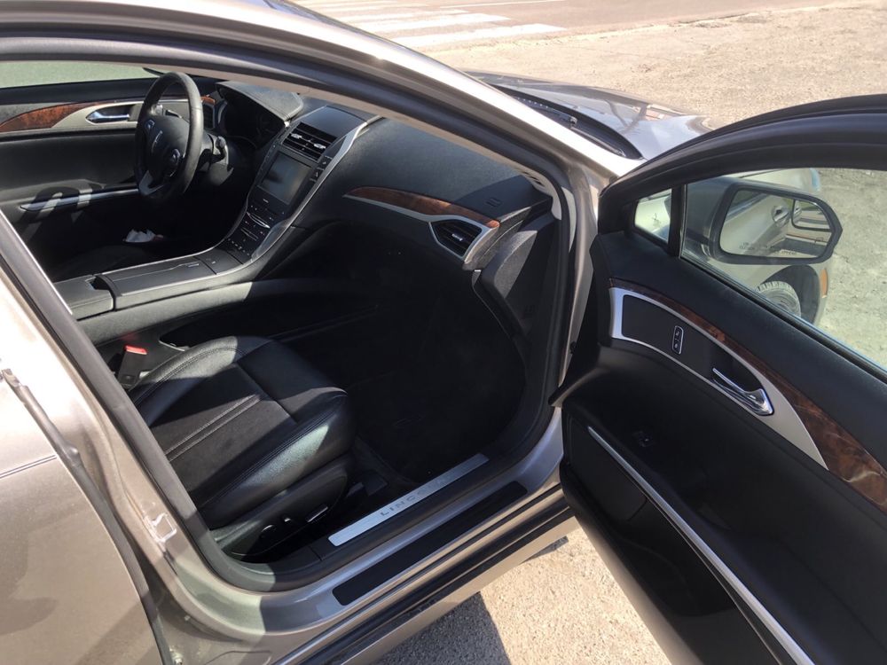 Lincoln MKZ Hybrid 2015