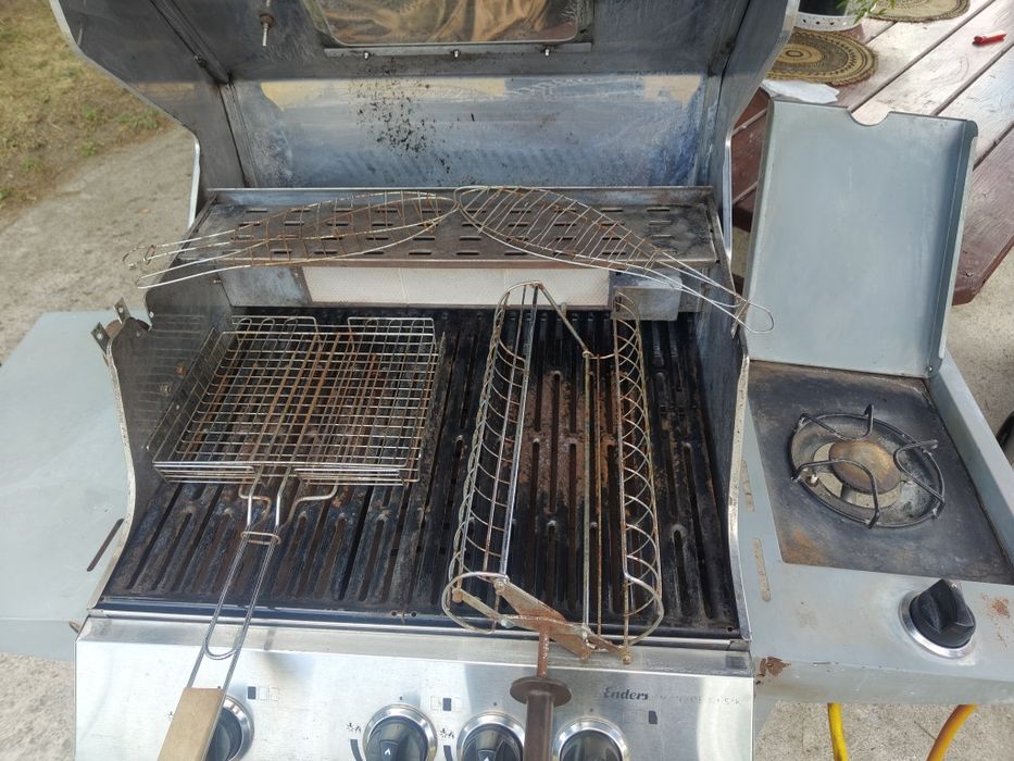 Grill gazowy Enders – 4-palnikowy + palnik boczny – używany