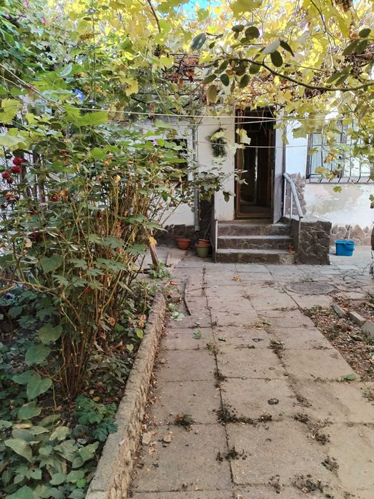 Продам 1 ком. кв. 1/1  ( 2-я Станция Фонтана)