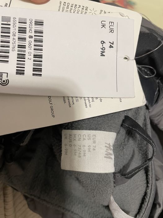 Комбинезон зимний     H&M 74 размер микки