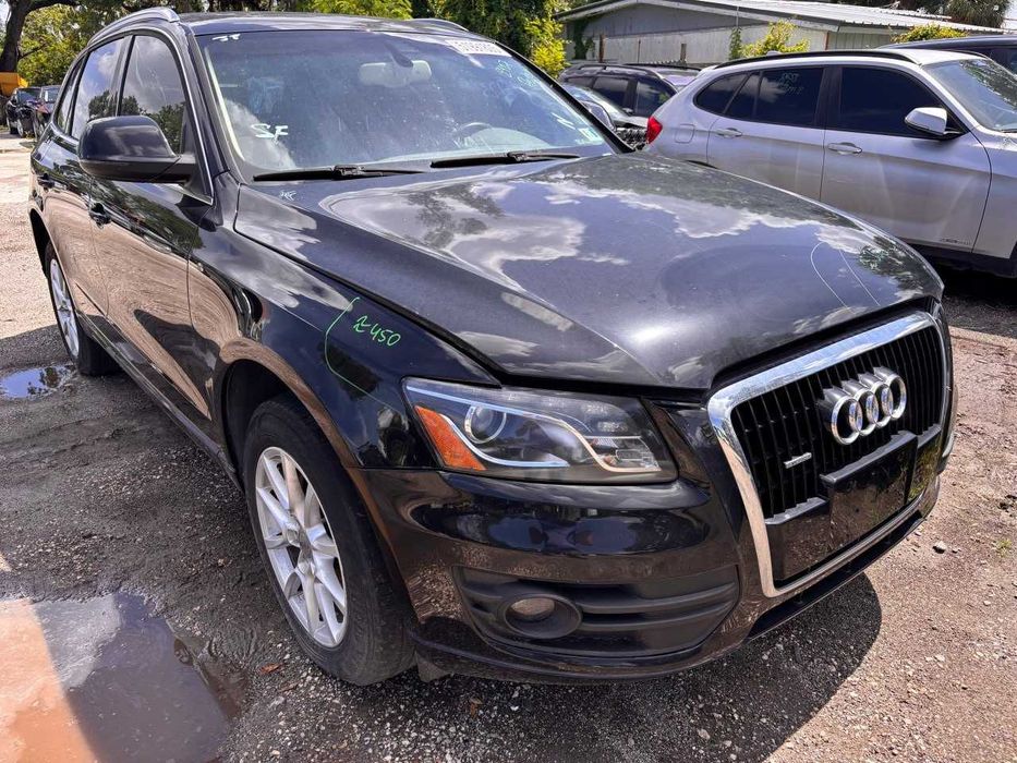 Разборка, розбір AUDI Q5 8R 3.2 CALB 2010 року Шрот, Запчастини