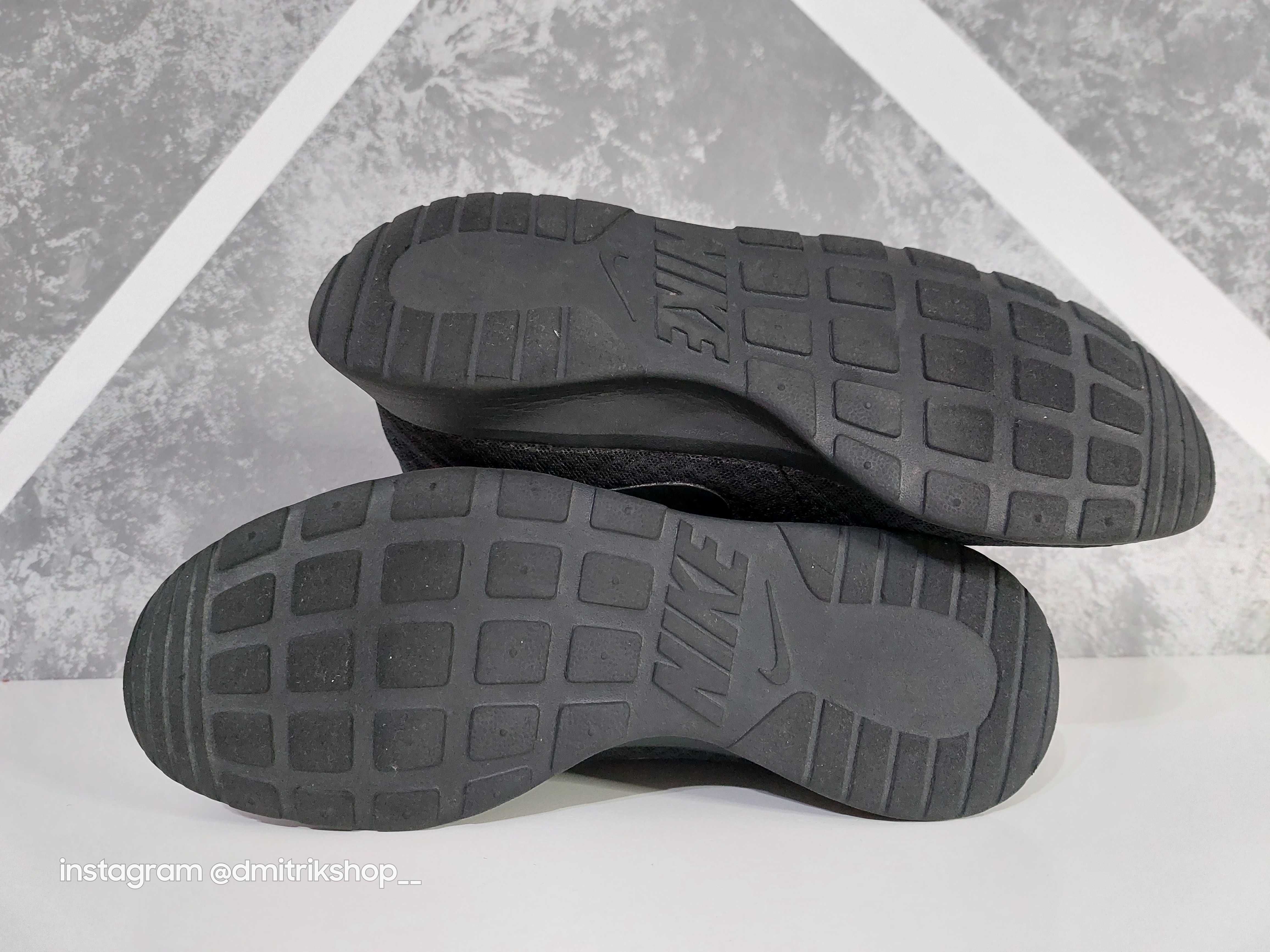 Кросівки Nike Tanjun р40 кроссовки оригинальные Nike обувь Nike