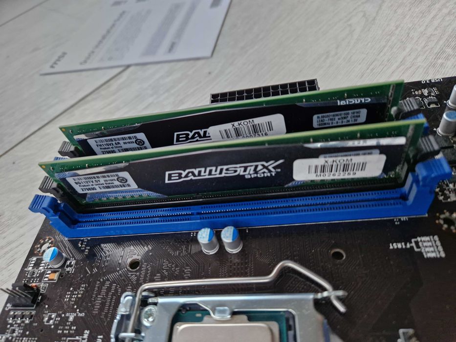 16GB ram Ballistix Sport. 2 x 8GB. DDR3 1600MHZ