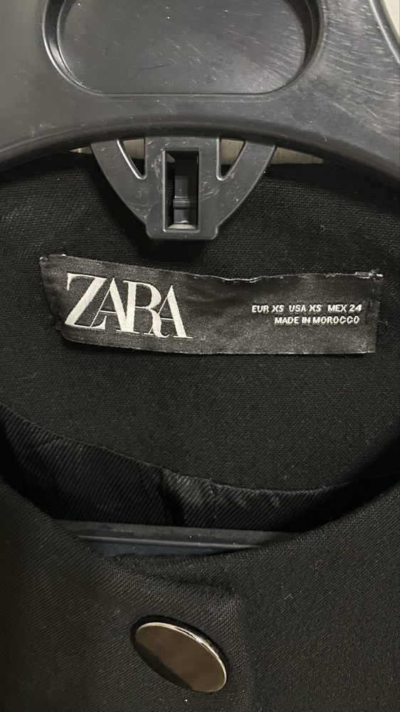 Пальто Zara, р. XS