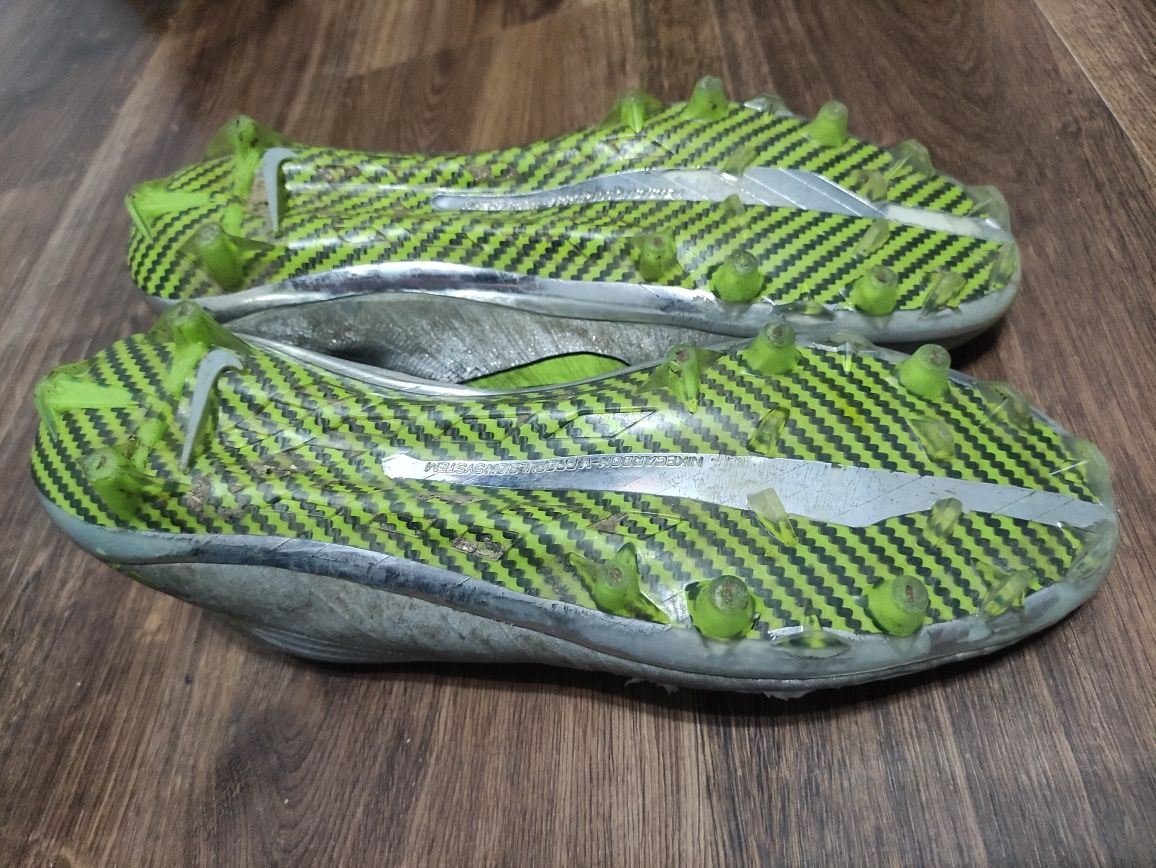 korki NIKE mercurial VAPOR ultimate TD CARBON rozmiar 47,5