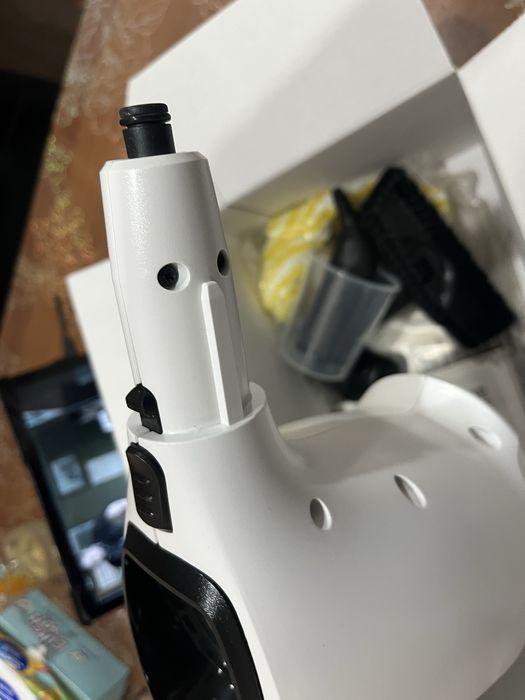 Продам пароочиститель karcher