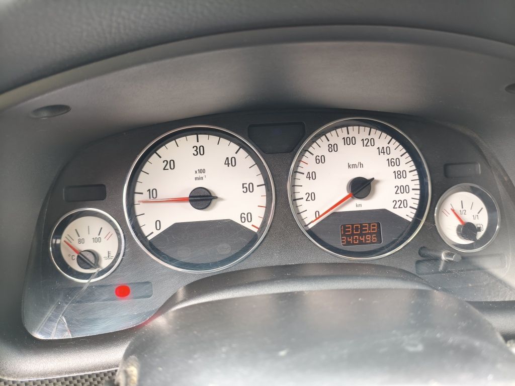 Opel Astra 1.7Dti Isuzu 6.6.7.0.8.2.5.4.4