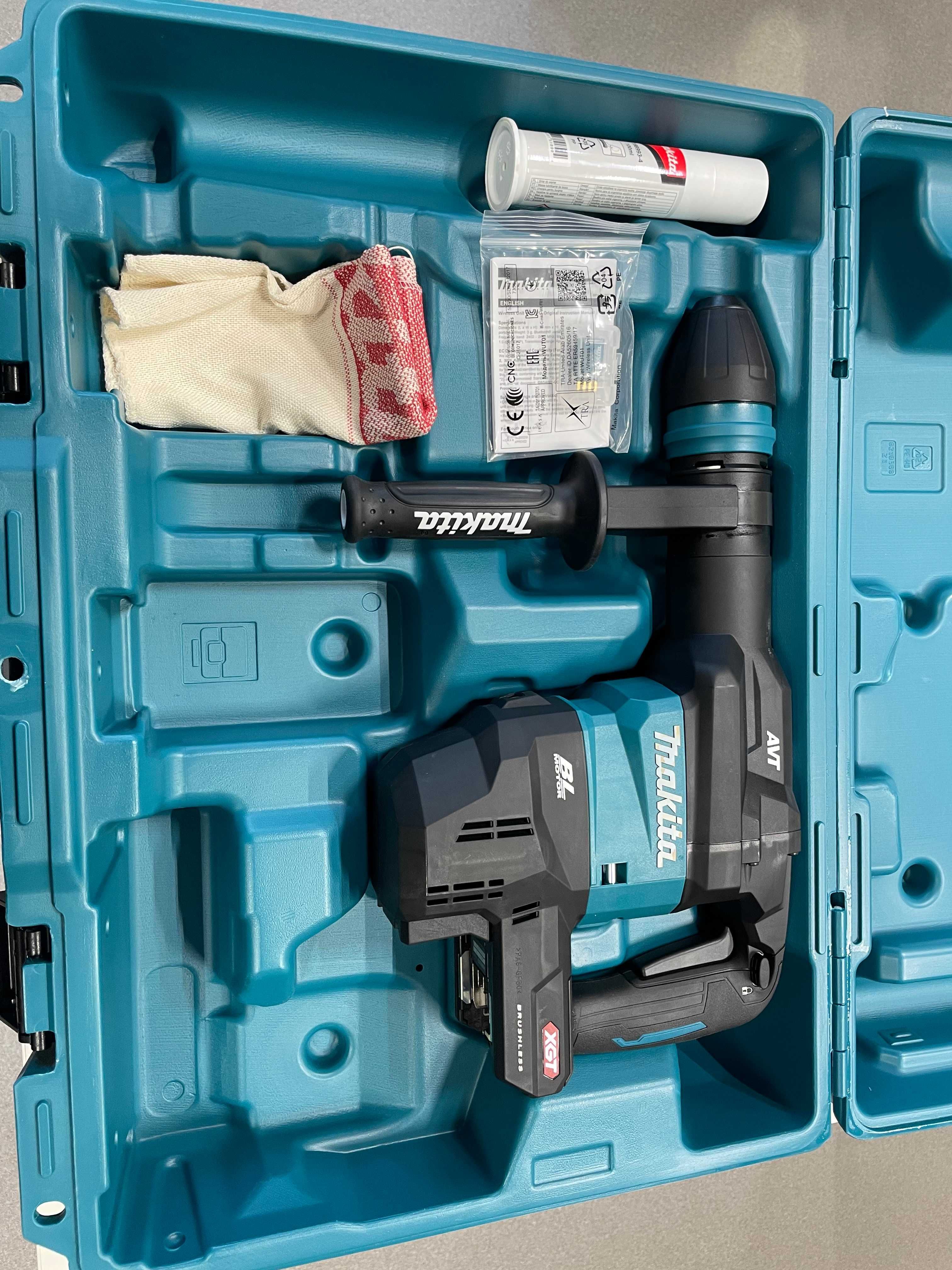 MAKITA HM001GZ02 BODY akumulatorowy młot udarowy SDS-Max XGT 40V Max