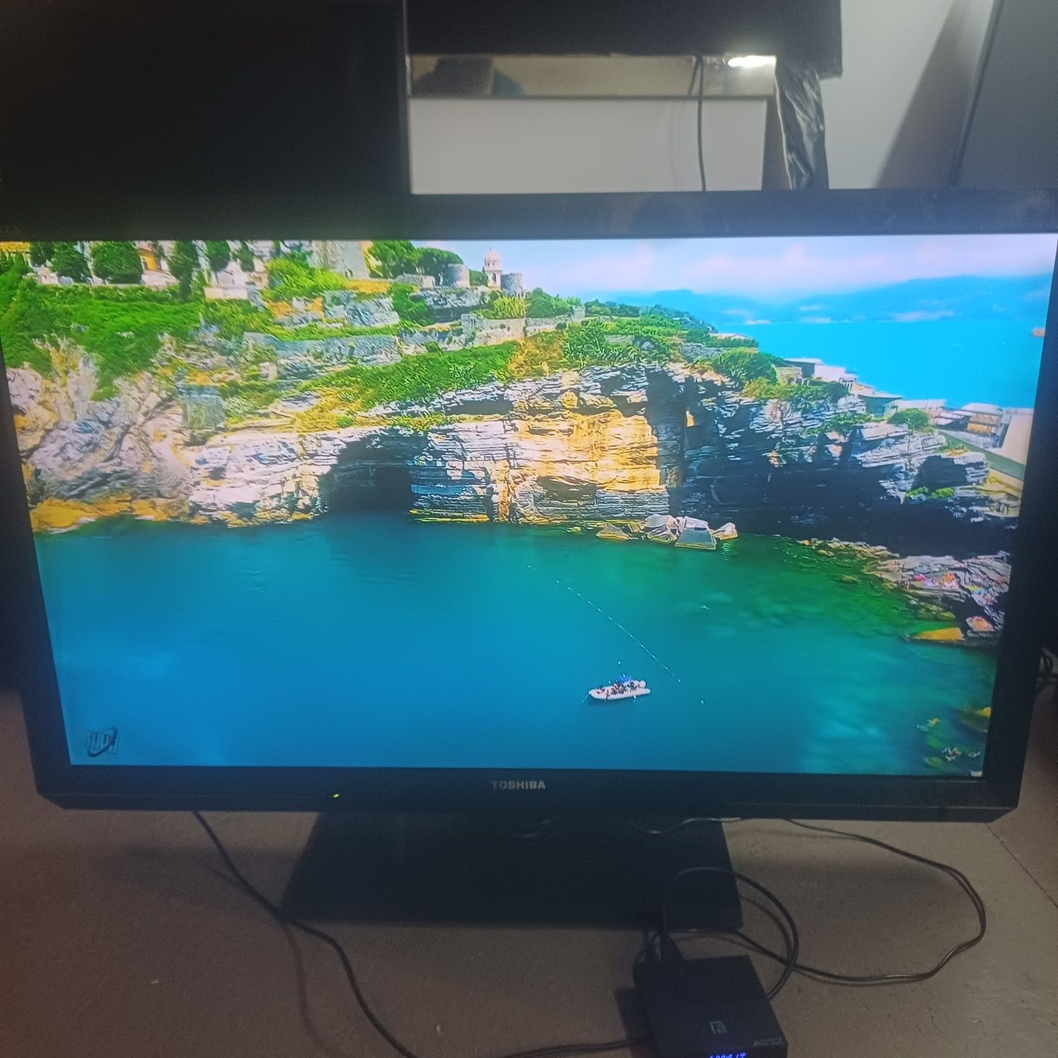 Телевізор Toshiba 42 діагональ