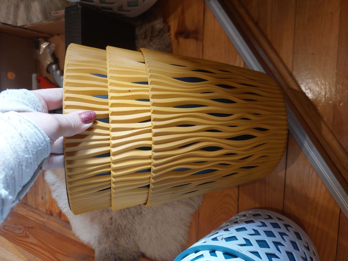 Doniczki osłonki doniczka osłonka ceramiczna plastikowa żółta szara