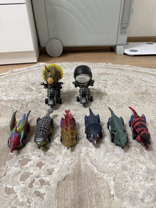 Машинки дино динозавр мотоцикл