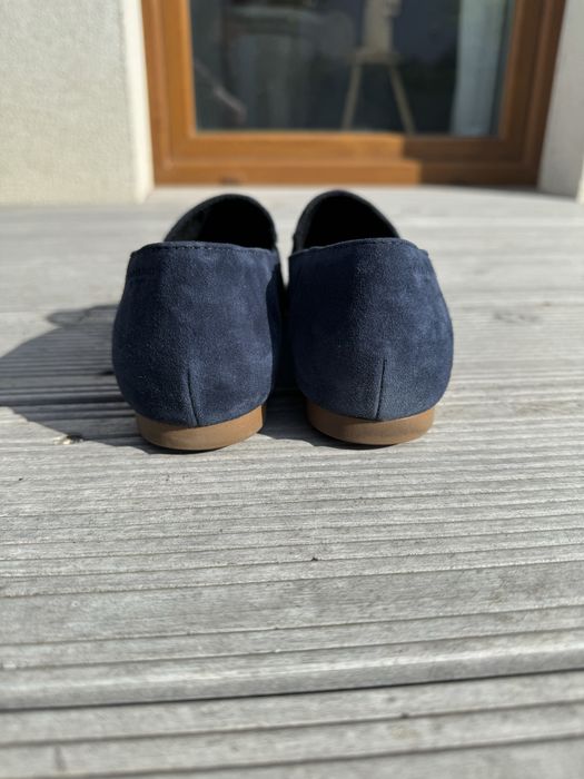 Vagabond 36 mokasyny loafersy granatowe z łańcuszkiem
