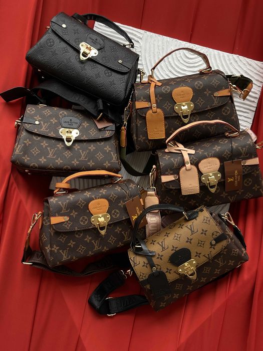 Сумка женская Louis Vuitton саквояж на широком ремне Луи Витон
