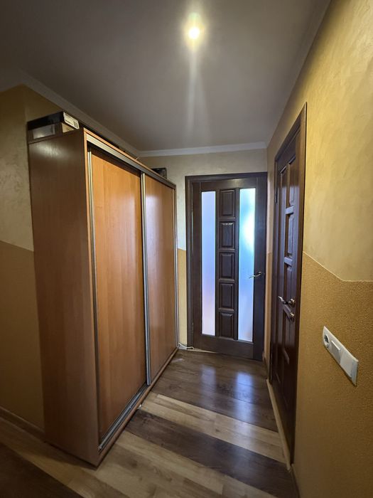 Продаж 3к квартири Молоді  33-квартал