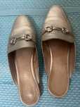 Loafers Mule Femininos Prateados com Detalhe Horsebit