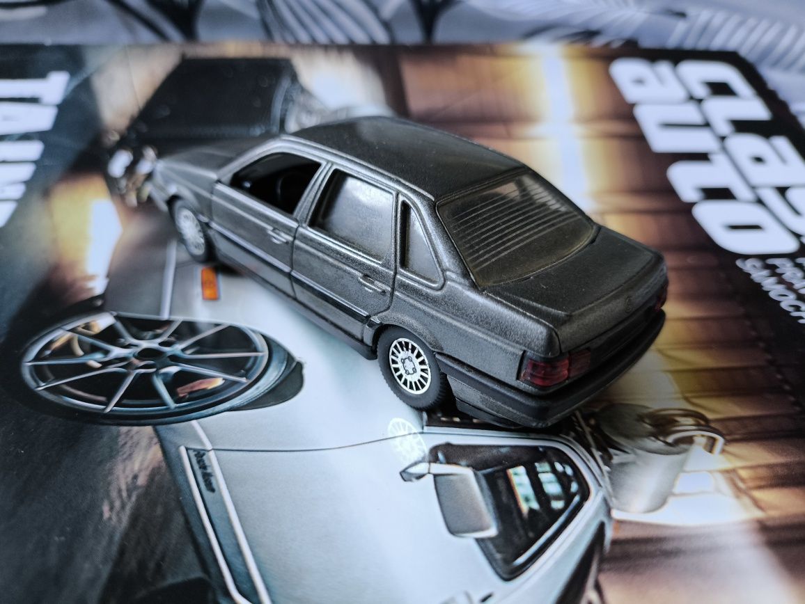 VW Passat GL B3 Schabak 1:43