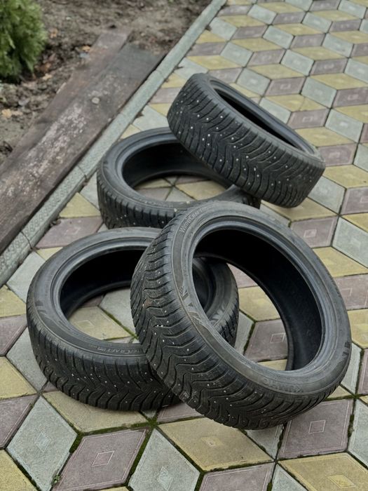 Шини зимова шипована 205/50 R17