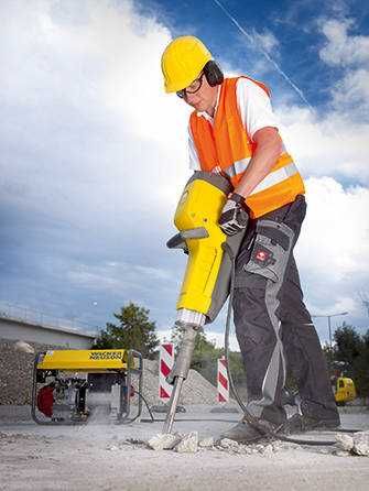 Оренда, прокат відбійний молоток, перфоратор, отбойник, бетонолом у Ха