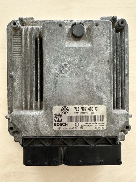Блок управління двигуном Volkswagen Touareg 3.0 TDI 7L0907401C