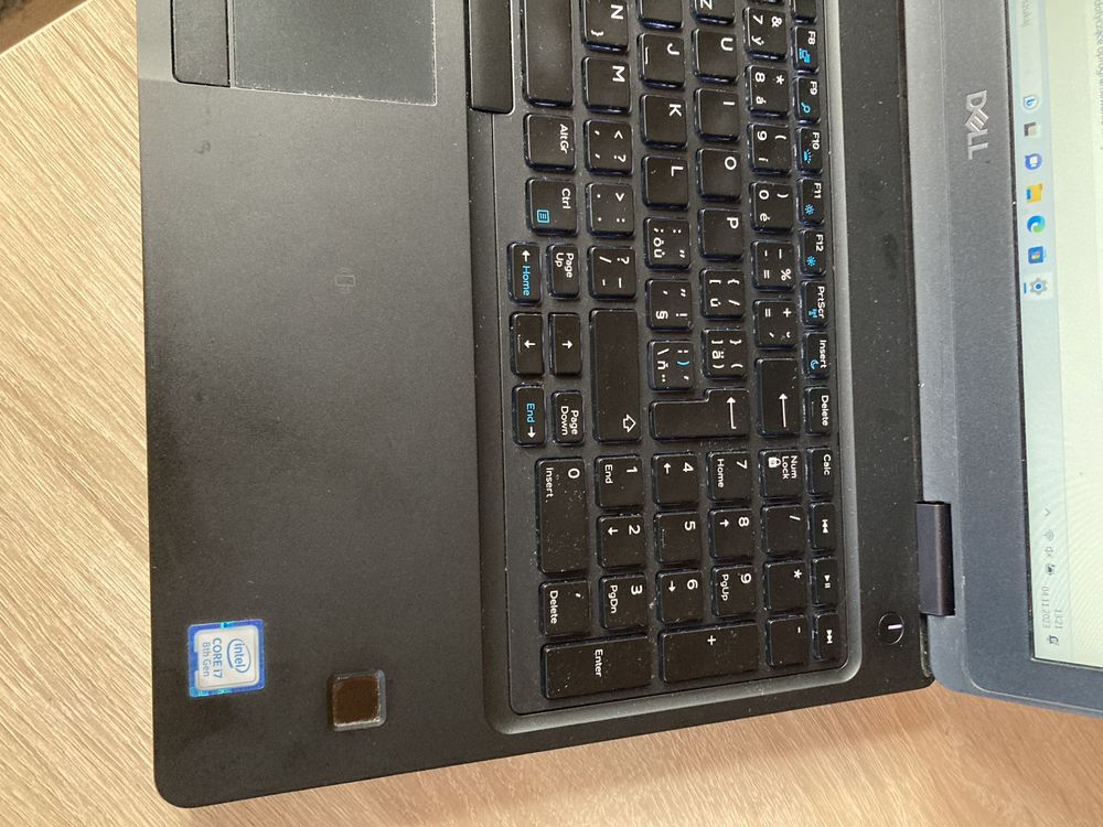 Laptop Dell Latitude 5591 7, i7,16GB, HDMI, modem LTE, czytnik linni p