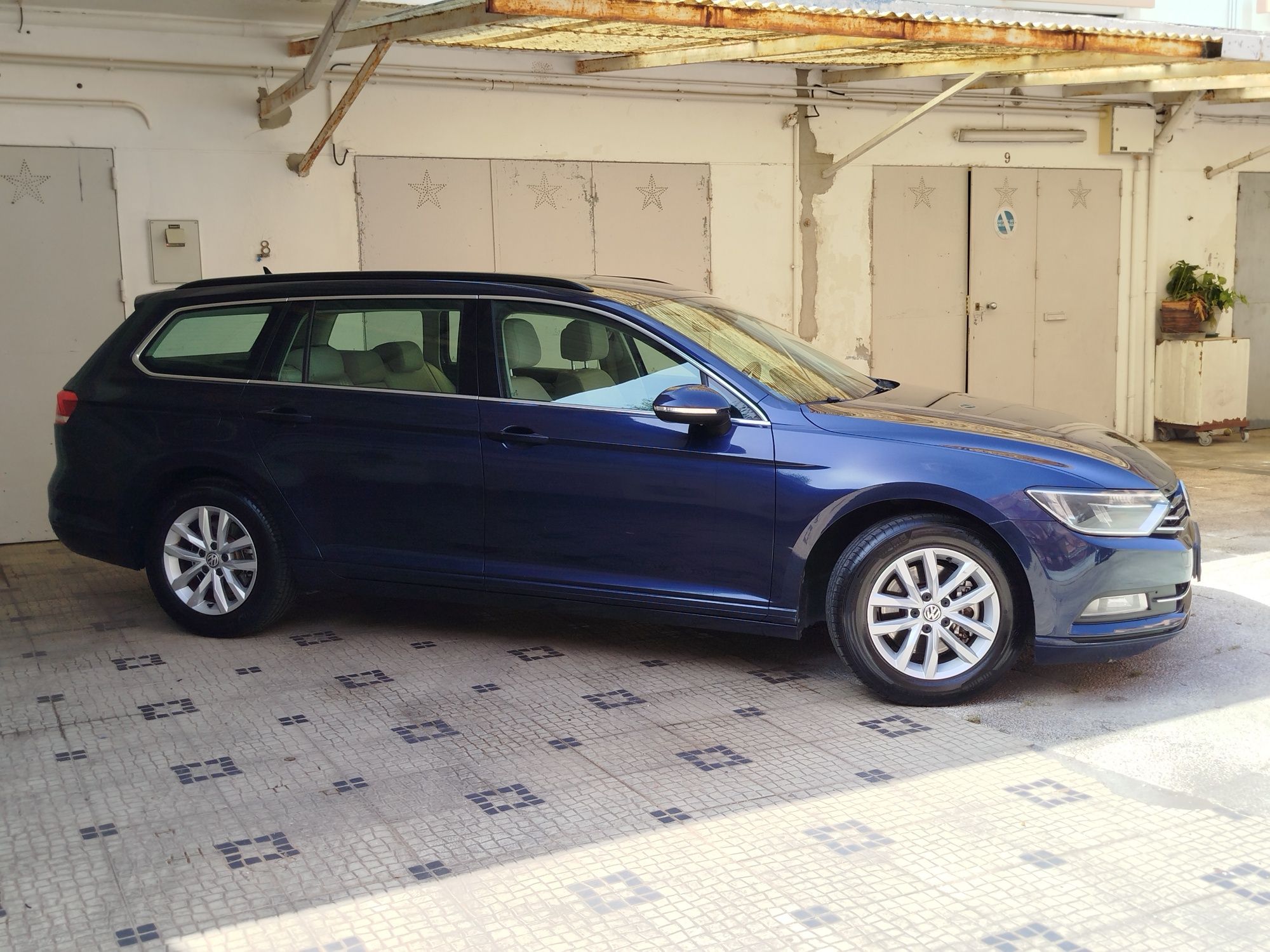 VW Passat Variant 1.6 TDi DSG Confortline