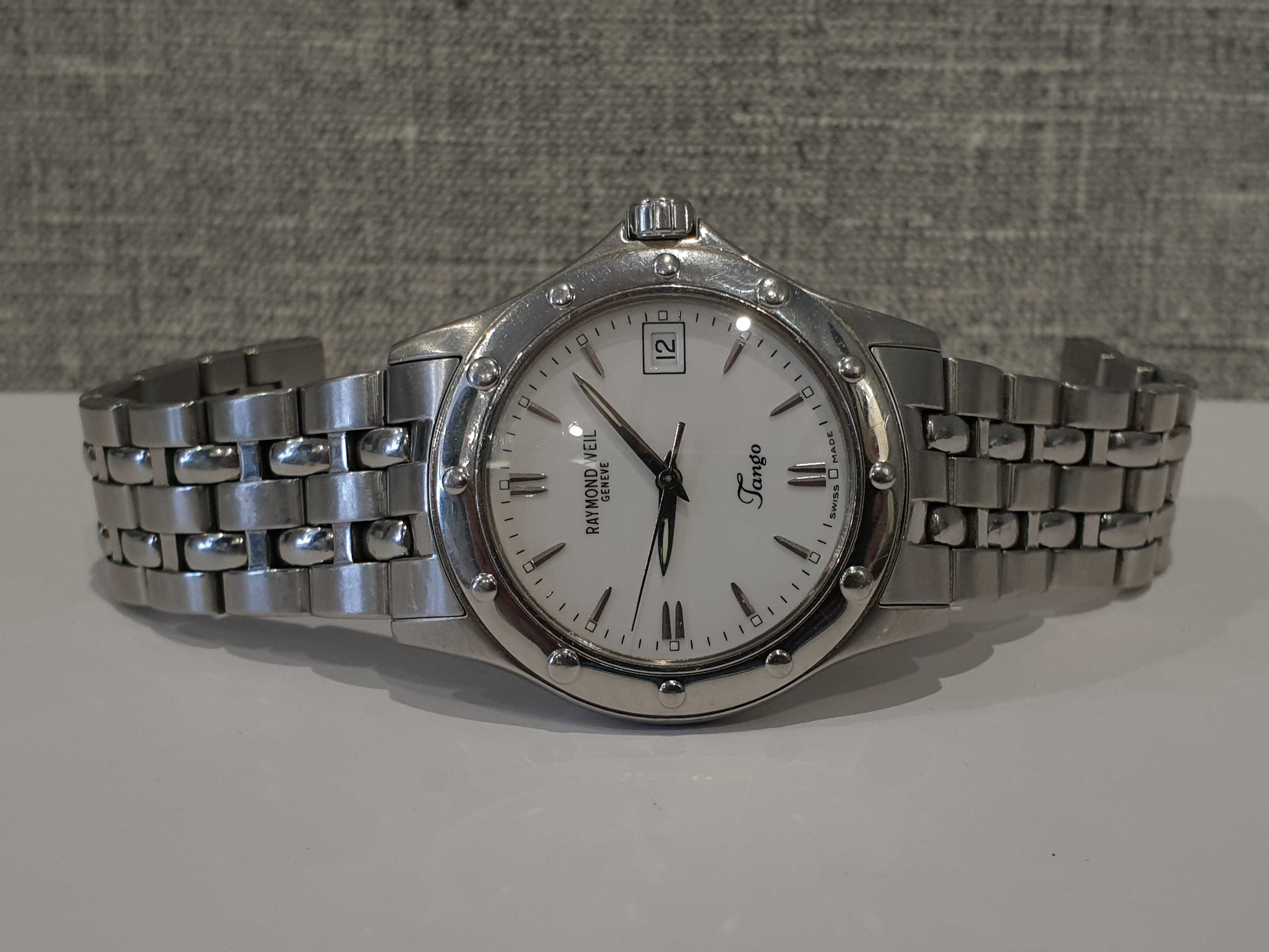 Мужские часы годинник Raymond Weil Tango 36.5мм