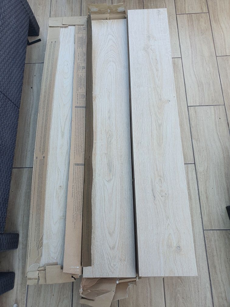 Płytki podłogowe ceramiczne 120x20