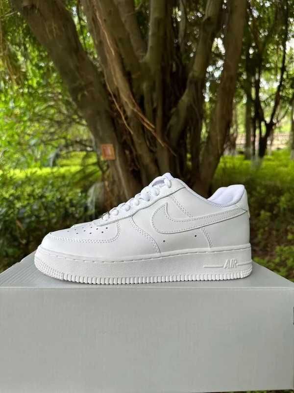 Nike Air Force 1 Low '07 White R.44