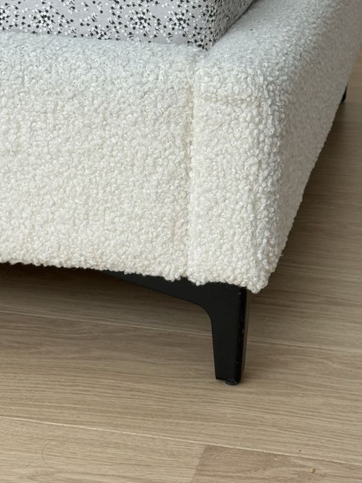 Łózko młodzieżowo marki Jotex Boucla 200x90 z materacem IKEA