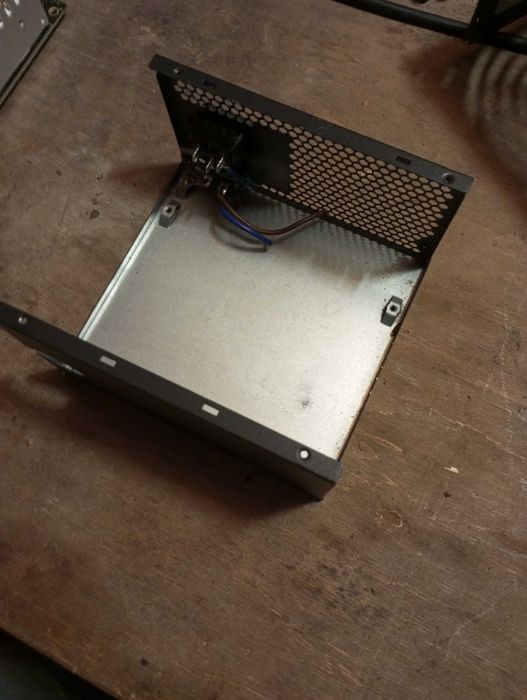 Корпус, коробка блоку живлення 140×150×85 з кнопкою і розємом живлення