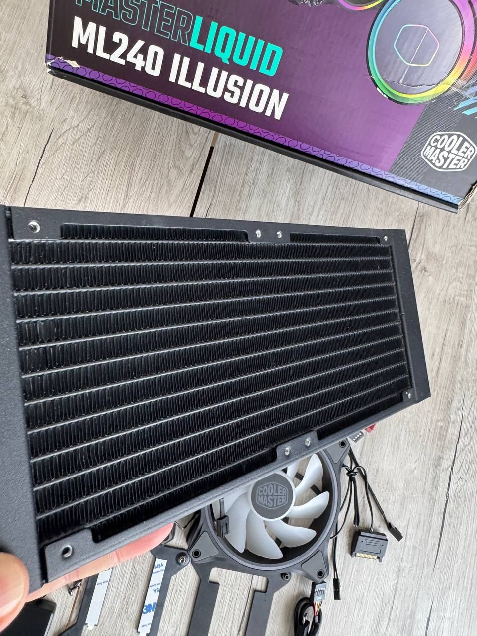 Система рідинного охолодження Cooler Master ML240L V2 ARGB