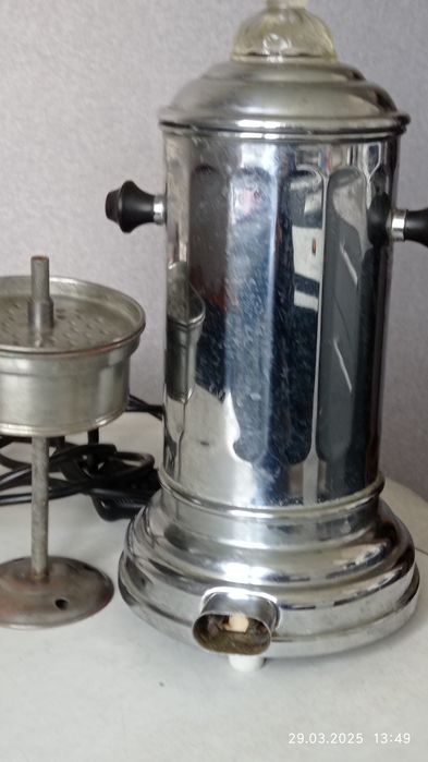 Чайник (самовар) електричний